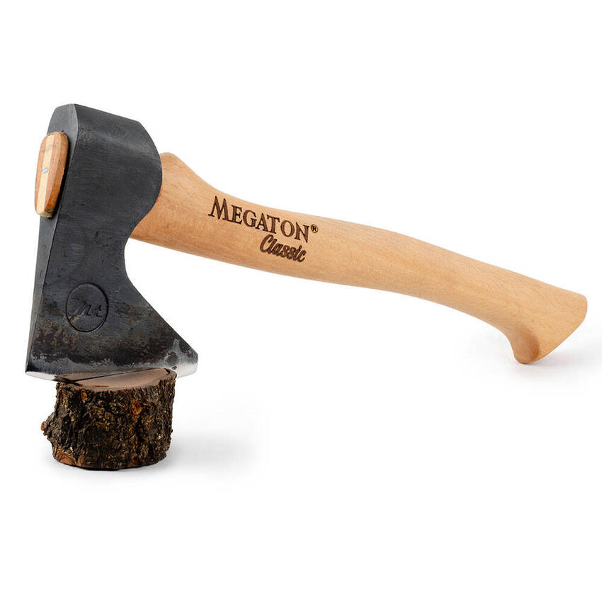 Megaton Clasic 38cm Kılıflı Kamp Baltası