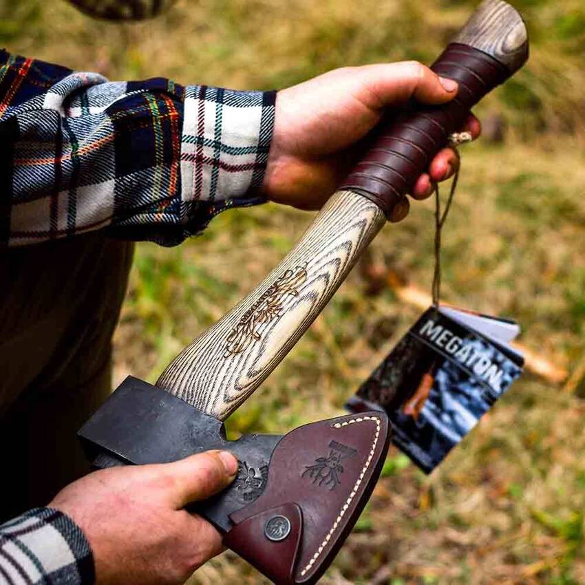 Megaton Vidar 36 cm Kamp Baltası